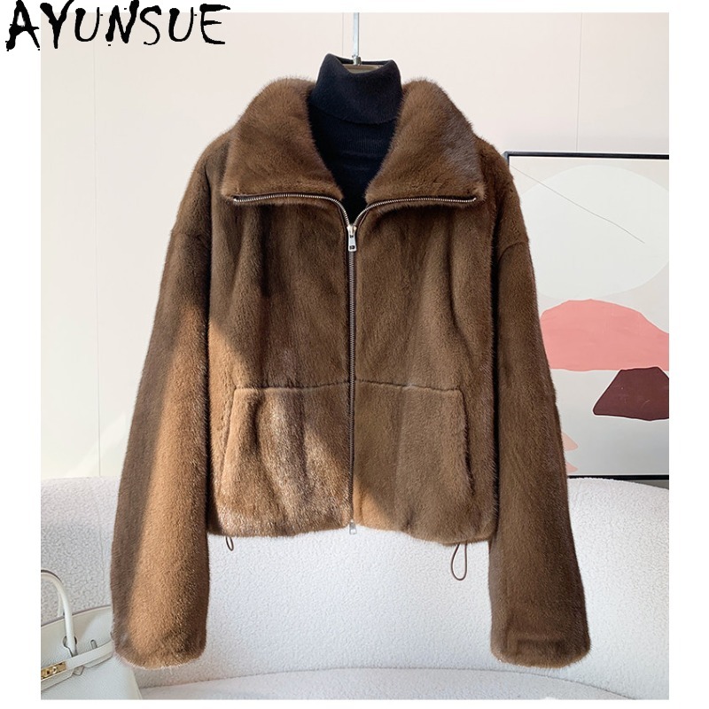 Winter Clothing Label - AYUNSUE Cappotto in Pelliccia di Visone
