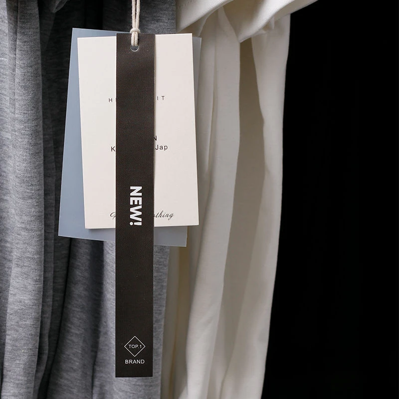 Etichette pendenti di fascia a - Winter Clothing Label recensione e prezzo