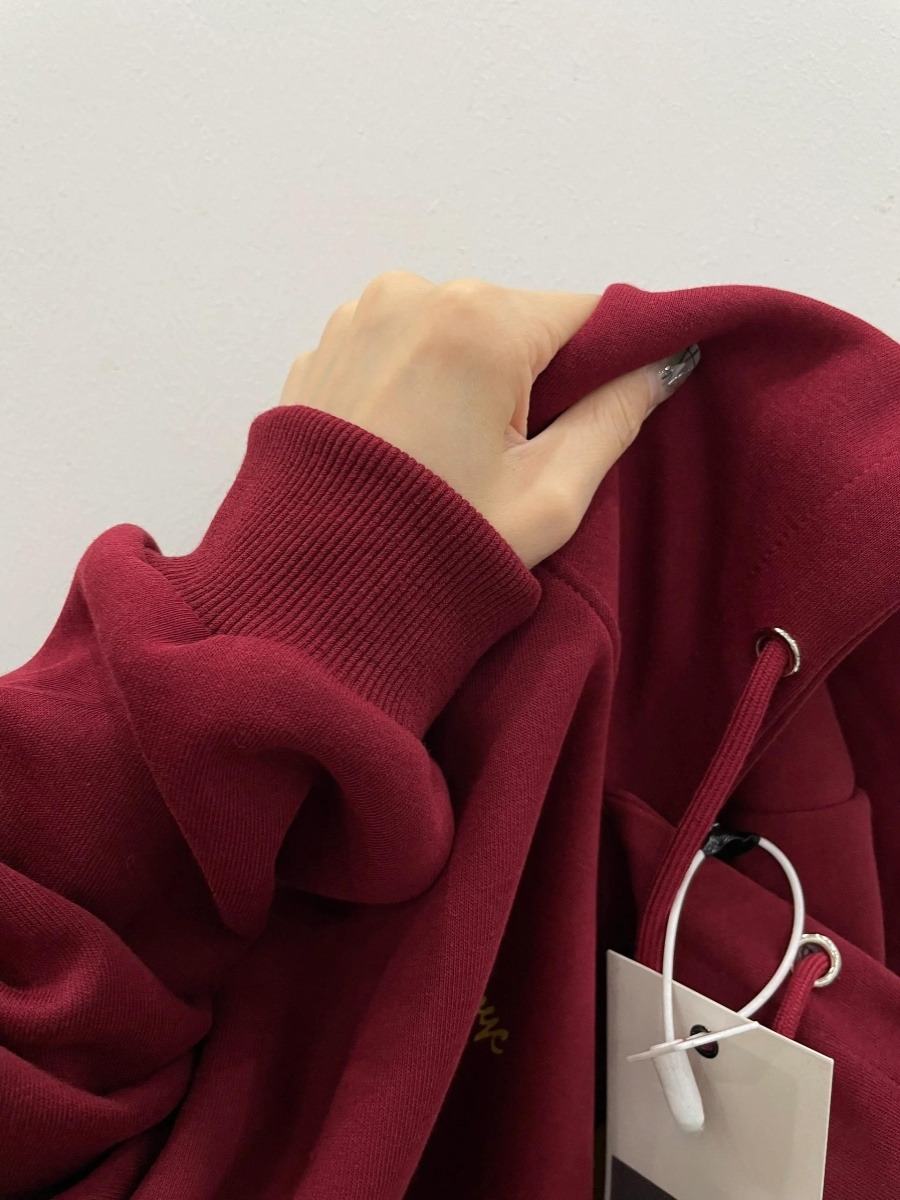 Felpa con cappuccio retrò stil - Winter Clothing Label recensione e prezzo